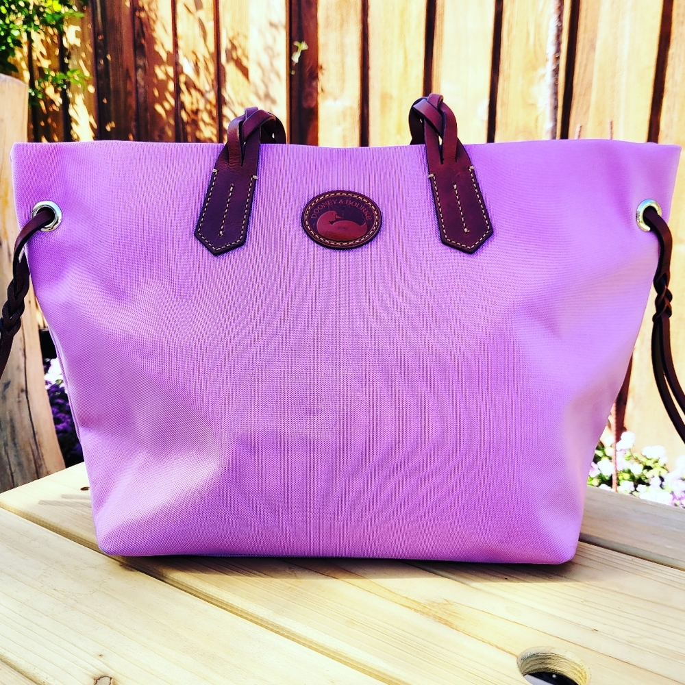 Dooney & Bourke Purse